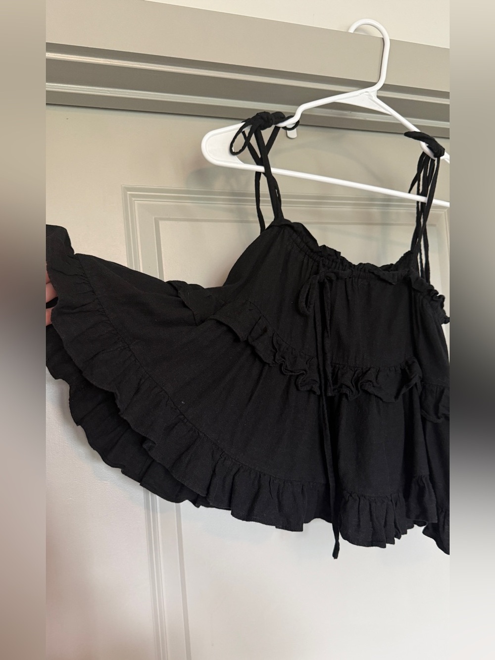 Black Ruffled Tank Top - Picture 5 of 8